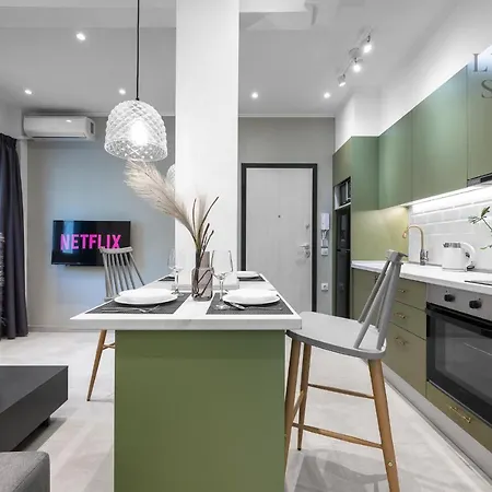 아파트 Aelia Apartments, The Luxury