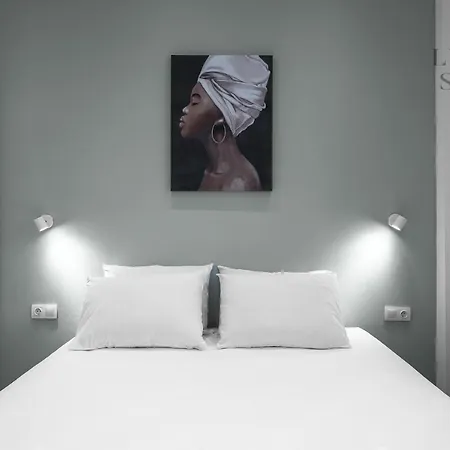 Aelia Apartments, The Luxury *