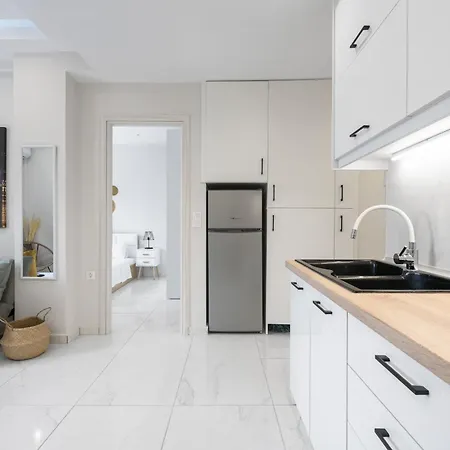 Aelia Apartments, The Luxury