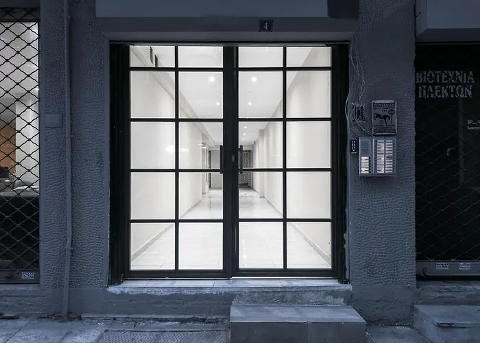 Aelia Apartments, The Luxury