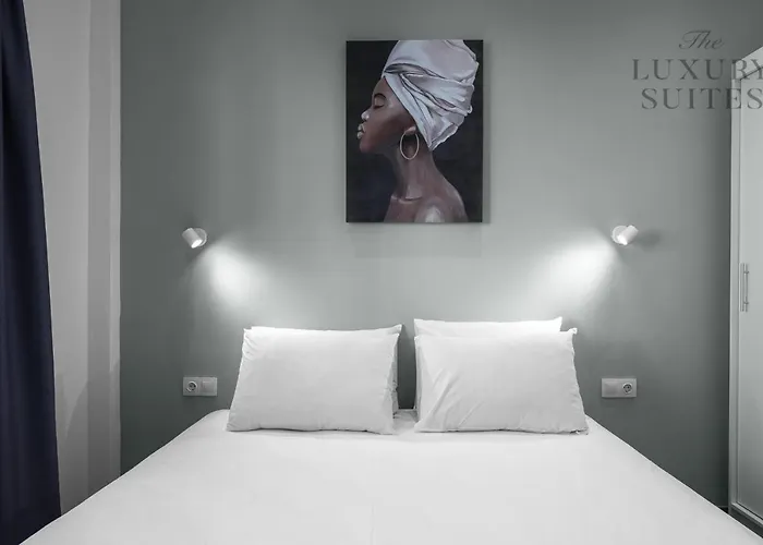 Aelia Apartments, The Luxury